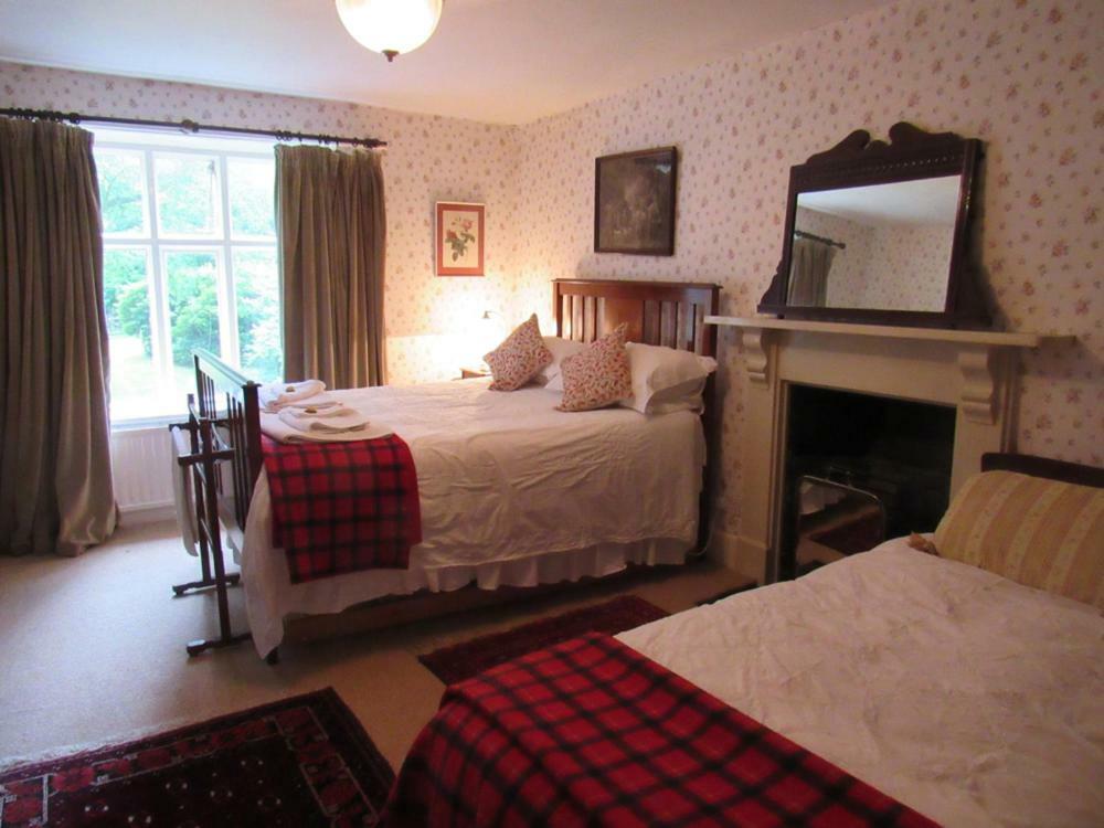 Ffrwdfal Country House Bed & Breakfast Llanwrda Exterior photo